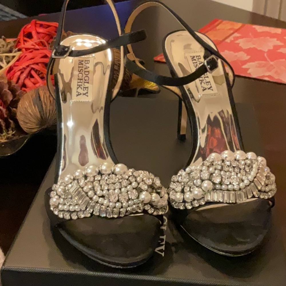 Black satin heel